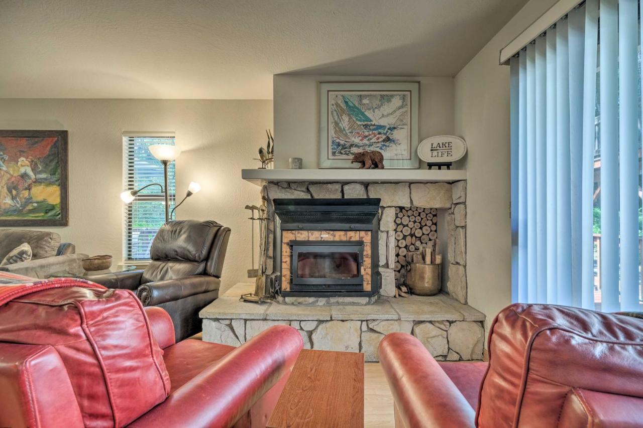 Pine Mountain Lake Haven With Spacious Deck! Groveland Eksteriør bilde
