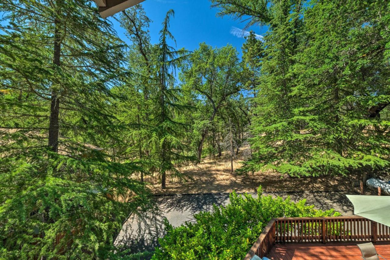 Pine Mountain Lake Haven With Spacious Deck! Groveland Eksteriør bilde
